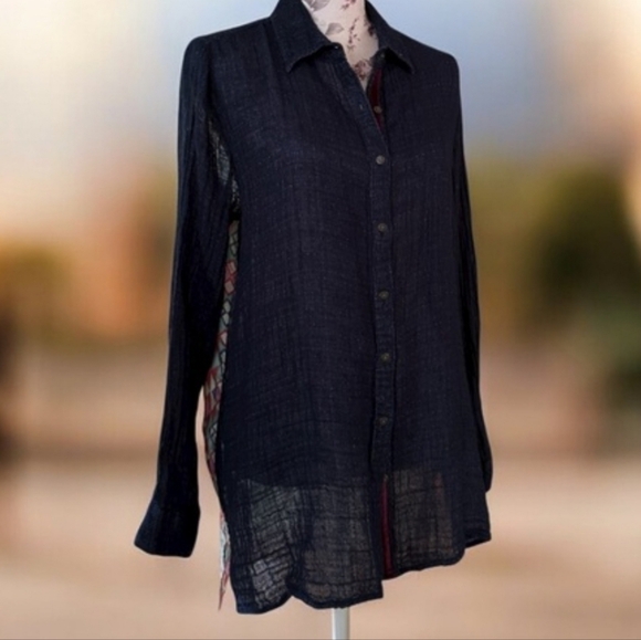 Johnny Was Button Down Blouse With Gorgeous Silk Floral Print Back Large - Picture 2 of 6